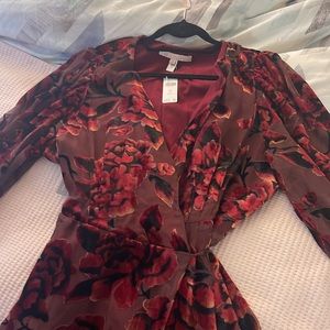 ANTHROPOLOGIE RED HUTCH FLORAL WRAP DRESS